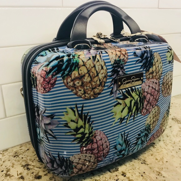 jessica simpson hard case luggage